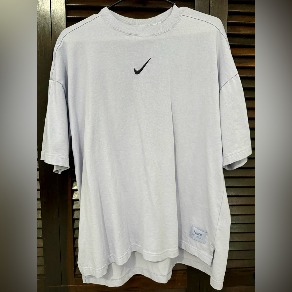 Nike Sportswear Tee.